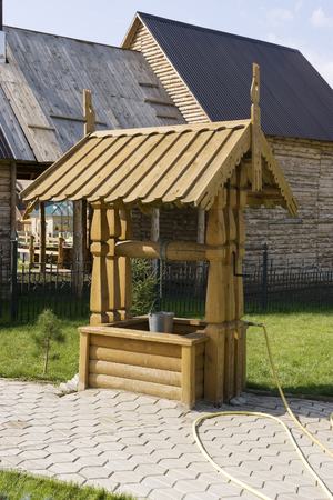 Ethnographic complex "National Village", Belarusian courtyard, well. Orenburg. Russia. 30.08.2009のeditorial素材