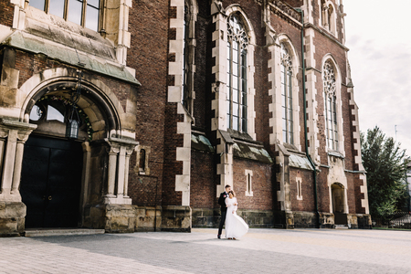 wedding couple  posing in cityの写真素材