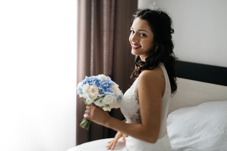 bride in white wedding dressの写真素材