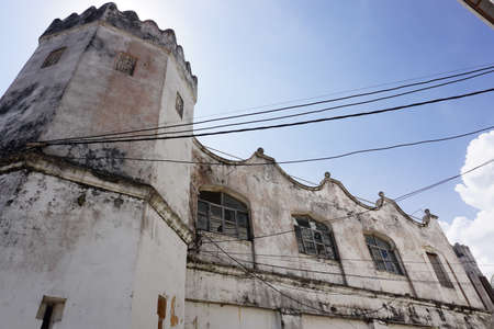 Typical building in Stone Town, Zanzibar in the style of a little fort, Tanzania 2021の写真素材