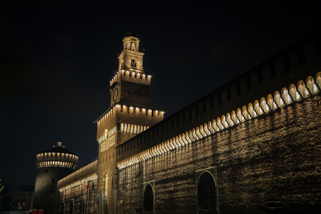 night photos of the Castello Sforzesco in Milanのeditorial素材