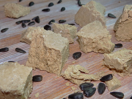 halva and sunflower seedsの写真素材