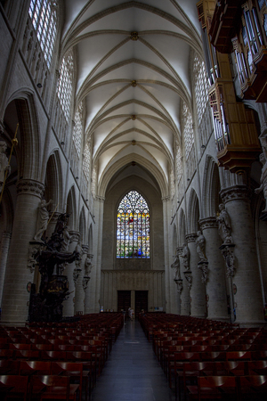 Brussels, Belgium - July 04, 2018: Interior decoration of the Cathedral of St. John the Baptist. Michael and St. Gudulaのeditorial素材