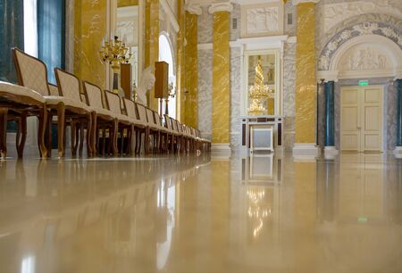 Strelna, St. Petersburg, Russia - August 09, 2018: Fragment of the interior of the Marble Hall in the Konstantinovsky Palace of the State Complex "Palace of Congresses" in the village of Strelna, St. Petersburgのeditorial素材