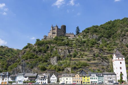 Sankt Goarshausen, Germany - July 07, 2018: View of the ancient castle Katz on the banks of the Rhineのeditorial素材