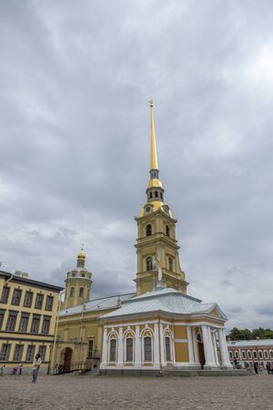 St. Petersburg, Russia - August 11, 2018: The square in front of the Peter and Paul Cathedralのeditorial素材