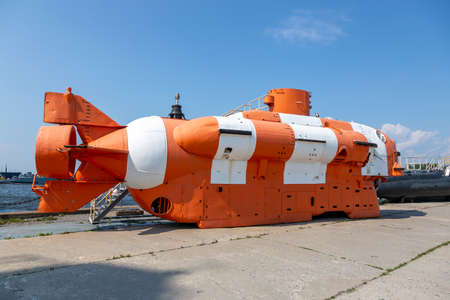 St. Petersburg, Russia - July 16, 2021: Rescue deep-sea submersible AS-5 at the exhibition of weapons on the pier in Kronstadt, St. Petersburg Petersburgのeditorial素材