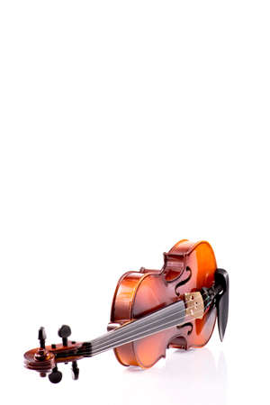 String tool violin on white backgroundの写真素材