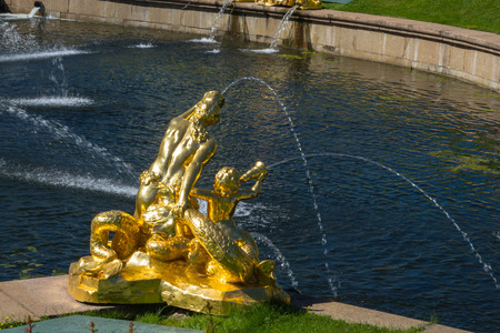 Rosiiya. Peterhof. 20 July 2015. The palaces and fountains in the park.のeditorial素材