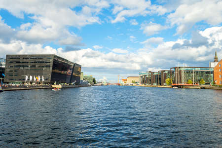 Copenhagen. Denmark. 12. September. 2021. Beautiful modern building of the Black Diamond Library. Copenhagen. Denmark Sights Europeの写真素材