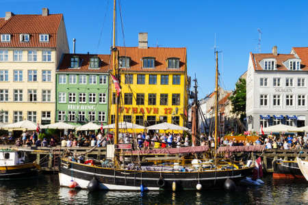 Copenhagen, Denmark - July 7, 2018. Streets of Copenhagen. Beautiful colorful houses on the canal. Nyhaven. City landscape. Architecture Travelsのeditorial素材