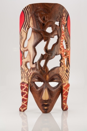 The photo shows the wooden african maskの写真素材