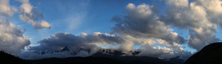 Bright sunset sky, natural backgrounds, panoramic viewの写真素材