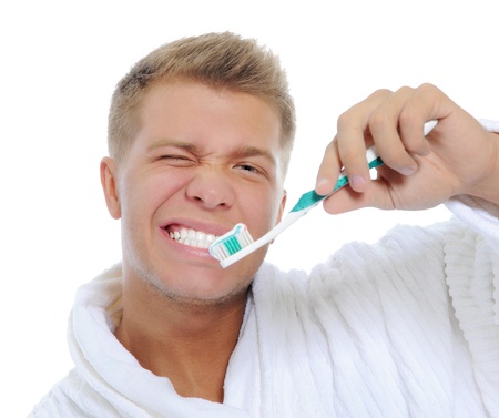 Man brushing his teeth