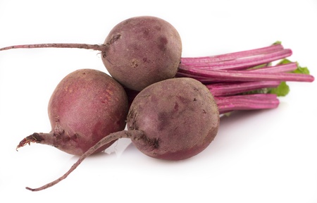 fresh beetroot isolated on white backgroundの写真素材
