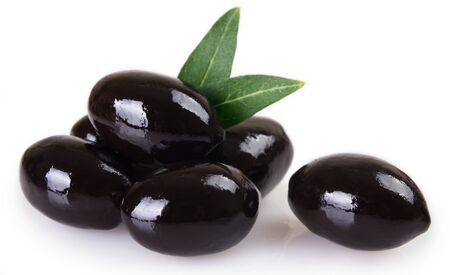 black olives isolated on white backgroundの写真素材
