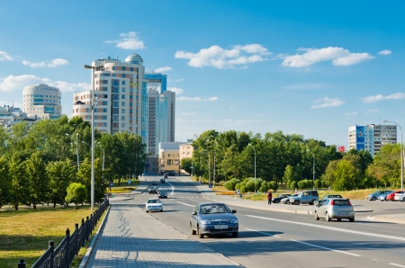 YEKATERINBURG, RUSSIA - JULY 09: Street with cars  in Yekaterinburg on July 09, 2012. Yekaterinburg is bidding for the 2020 Expo.のeditorial素材