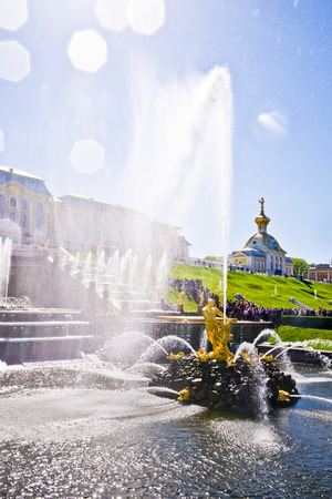 ST. PETERSBURG, RUSSIA - MAY 19 2012. Samson Fountain of the Grand Cascade near Peterhof Palace. のeditorial素材