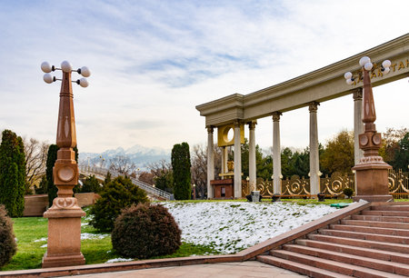 Park in autumn and mountains in the background. Almaty. Kazakhstanの写真素材