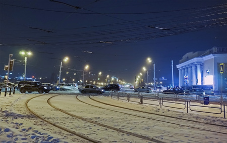 view along a city street on a winter night in Chelyabinskのeditorial素材