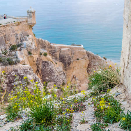 ALICANTE, SPAIN - DECEMBER 27, 2018: View of Santa Barbara castle and the Mediterranean city of Alicante, Spainのeditorial素材