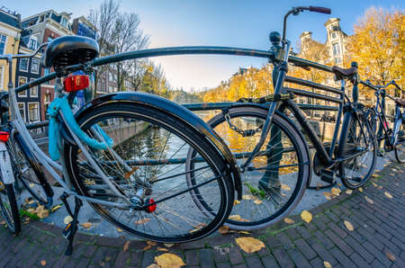 AMSTERDAM, THE NETHERLANDS - NOVEMBER 18, 2018: Urban scene in Amsterdam, the Netherlands. Fish eye viewのeditorial素材