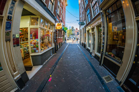 AMSTERDAM, THE NETHERLANDS - NOVEMBER 18, 2018: Urban scene in Amsterdam, the Netherlands. Fish eye viewのeditorial素材