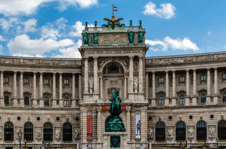 VIENNA, AUSTRIA - SEPTEMBER 1, 2013: Classical architecture and urban scene in Vienna, Austriaのeditorial素材