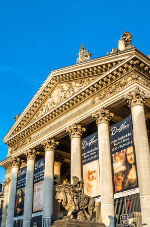 BRUSSELS, BELGIUM - AUGUST 21, 2013: Urban scene, streets and buildings in Brussels, Belgiumのeditorial素材