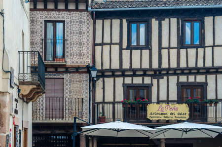 SEPULVEDA, SPAIN - SEPTEMBER 12, 2021: Architecture in the medieval town of Sepulveda, one of the most beautiful villages in Spain, located in the province of Segovia, Castile and Leon, in central Spainのeditorial素材