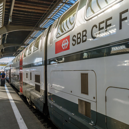 ZURICH, SWITZERLAND - SEPTEMBER 3, 2013: Trains at Zurich railway station, Switzerlandのeditorial素材