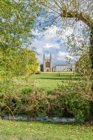 CAMBRIDGE, UNITED KINGDOM - OCTOBER 11, 2014: King's College in Cambridge, UK, seen from The Backs. King's College is a constituent college of the University of Cambridgeのeditorial素材