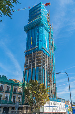 MADRID, SPAIN - NOVEMBER 6, 2022: View of the Torres de Colon renovation works. Torres de Colon (Columbus Towers) is an office building composed of twin towers in Madrid, Spain. The towers were built between 1967-1976 by architect Antonio Lamelaのeditorial素材
