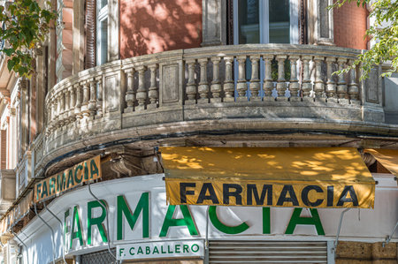 MADRID, SPAIN - NOVEMBER 6, 2022: Detail of the outside of a pharmacy in Madrid, Spainのeditorial素材