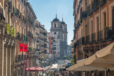 MADRID, SPAIN - NOVEMBER 10, 2022: Urban scene, view of streets and buildings around Plaza Mayor, in the old town of Madrid, Spainのeditorial素材