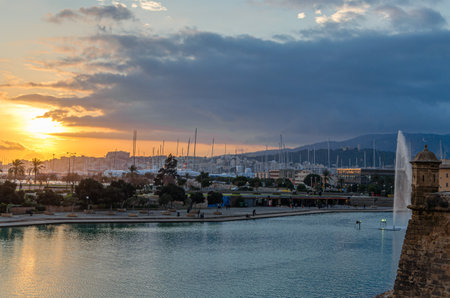 PALMA, SPAIN - JANUARY 11, 2015: View at sunset of the port of Palma, Mallorca, Balearic Islands, Spainのeditorial素材