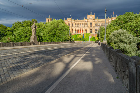 MUNCHEN, GERMANY - JULY 25, 2015: The Maximilianeum, a palatial building in Munich, Germany, since 1949 has housed the Bavarian State Parliamentのeditorial素材