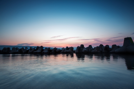 Beautiful sunset over the horizon, verticalの写真素材