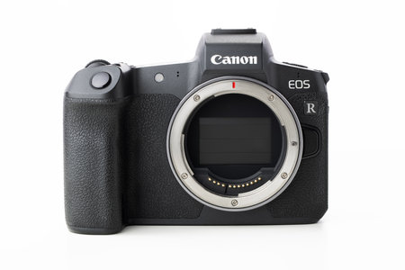 Varna, Bulgaria - November 07,2020: Image of Canon EOS R Mirrorless Digital Camera with dual pixel AF on a white background. Canon is the world largest SLR camera manufacturer.のeditorial素材