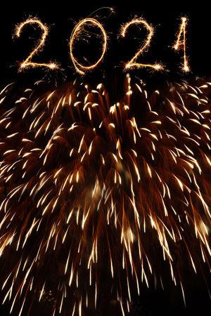 2021 made with sparklers on black backgroundの写真素材