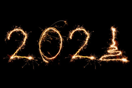 2021 written with Sparkle firework on blackの写真素材
