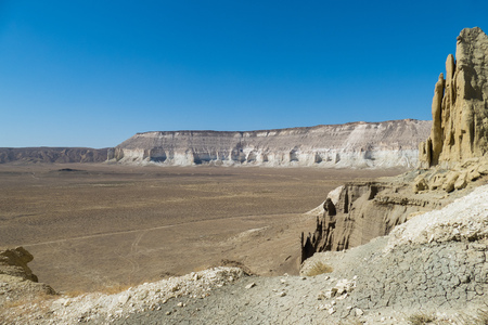 Cliff on the edge of the Ustiurt plateau, Kazakhstanの写真素材