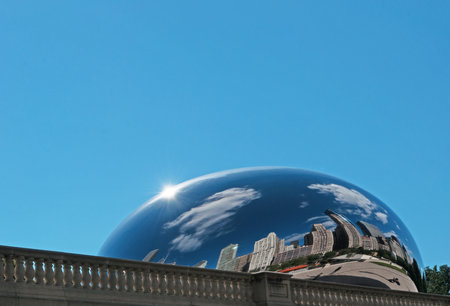Cloud Gate sculpture, the Bean at Millennium Park, Loop community area, skyline, skyscrapers, tourists, reflections, Chicagoのeditorial素材