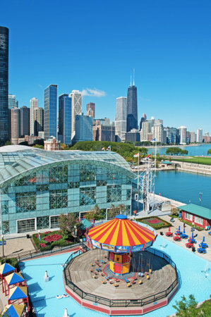 Chicago wave swinger and skyline seen from Navy Pier on September 22, 2014のeditorial素材