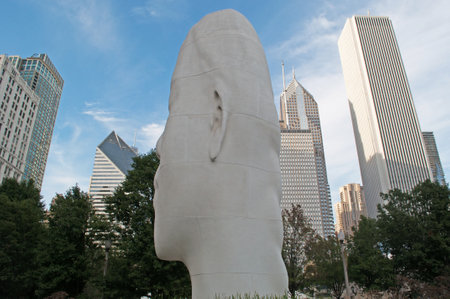 Chicago skyline and sculpture by Jaume Plensa, Millennium Park, September 23, 2014のeditorial素材
