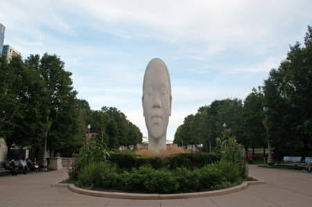Chicago: sculpture by Jaume Plensa at Millennium Park on September 23, 2014のeditorial素材