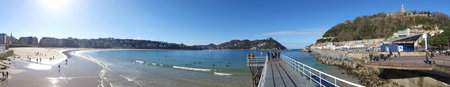 Donostia-San Sebastian, Basque Country, City, Spain. The beach of La Concha from the pier, panoramic view. 28/01/2017のeditorial素材