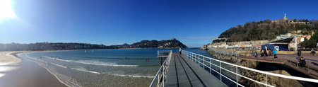 Donostia-San Sebastian, Basque Country, City, Spain. The beach of La Concha from the pier, panoramic view. 28/01/2017のeditorial素材