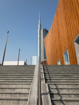 Stairs leading to Unicredit tower, Unicredit pavilion and Coima building in Alvar Aalto square. 15/10/2018. Milan, Italy. The Unicredit tower is the tallest skyscraper in Italyのeditorial素材