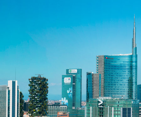 Aerial view of the new center of Milan, skyscrapers around Piazza Gae Aulenti. Unicredit Tower, Palazzo Lombardia and Bosco Verticale. 07-31-2022. Italyのeditorial素材